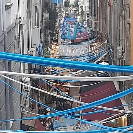 La Casa Di Francesca Πανσιόν Νάπολη